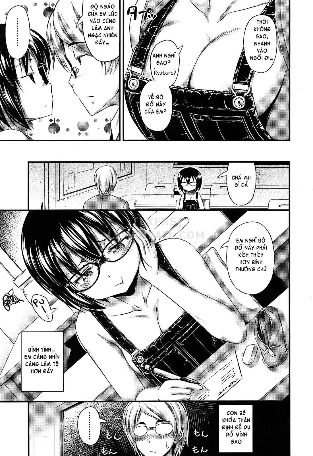 manhwax10.com - Truyện Manhwa Kinjo no Ko ga Short Pants o Haite Ore o Yuuwaku shite Kurundaga Chương 7 Trang 9