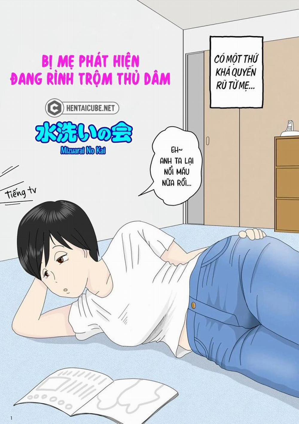 manhwax10.com - Truyện Manhwa Bị mẹ phát hiện đang rình trộm thủ dâm Chương 1 Trang 1